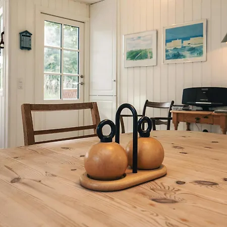 6 Person In Bindslev-by Traum